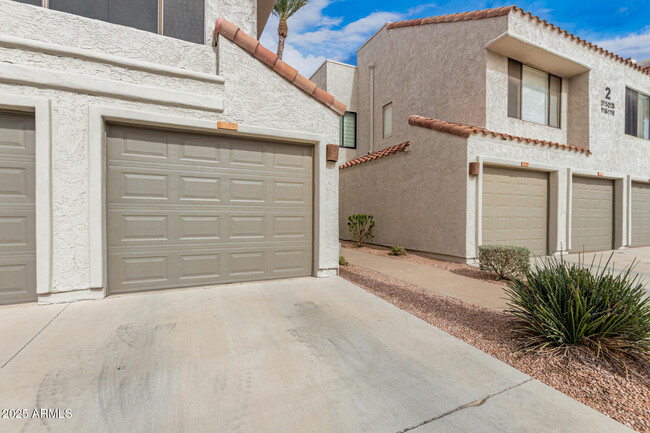 Photo - 10115 E Mountain View Rd Townhome