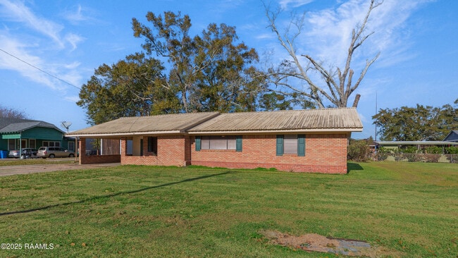 Photo - 104 Johnson St