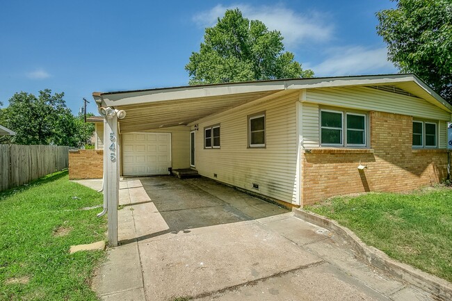 Photo - 545 Riverview Ave