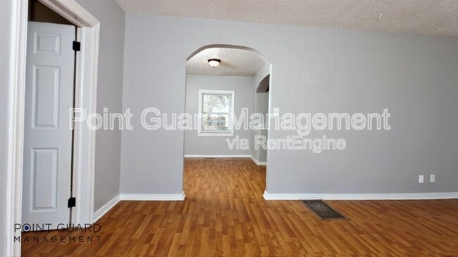 357 S All Hallows Ave