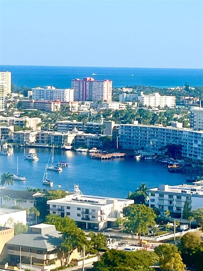 Building Photo - 1745 E Hallandale Beach Blvd Unit 2404W Rental