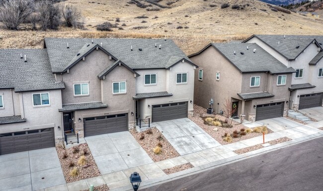 Photo - FULLY FURNISHED 3 Bed Luxury End Unit Townhome backs to Nature
