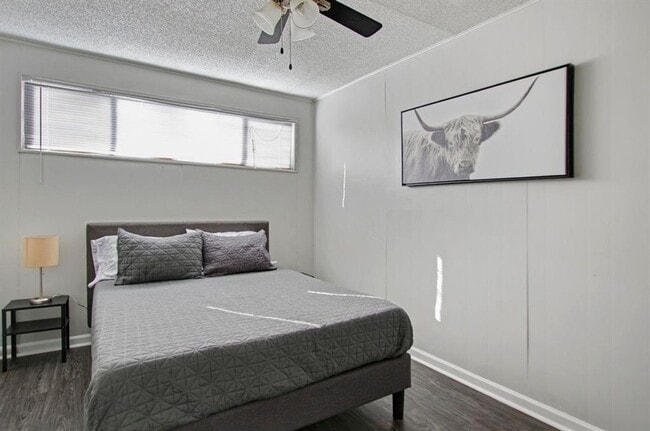 Photo - 2900 Cole St Unit 311