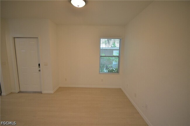 Photo - 3303 Armstrong Ct