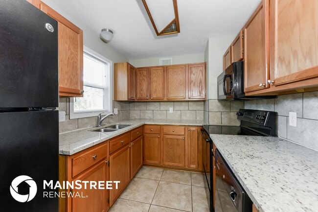 Photo - 6828 Winchester Ave
