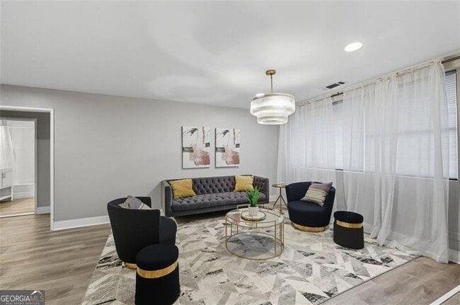 Photo - 3645 Peachtree Rd NE Unit 214
