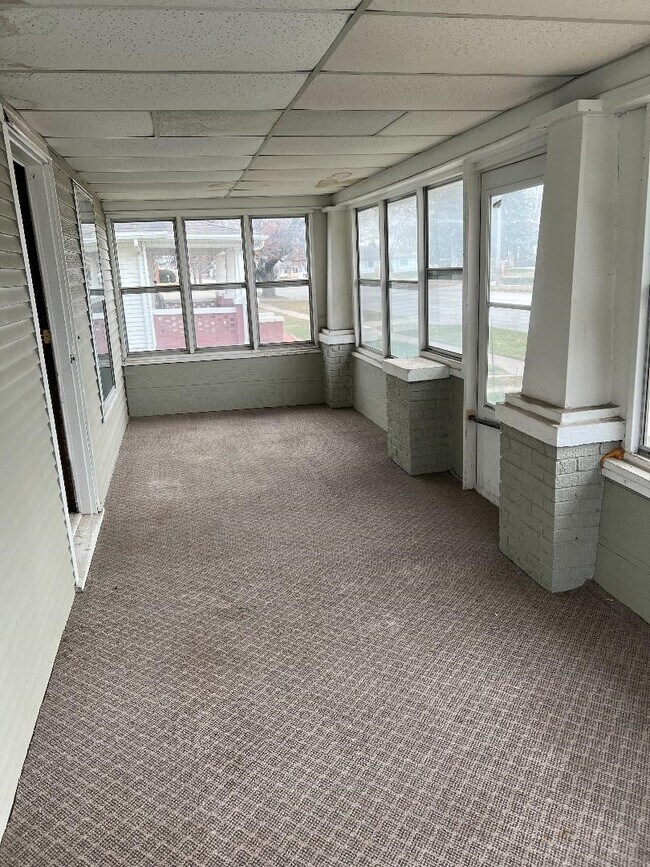 466 Brighton - 2921 Avenue L Unidad Lower