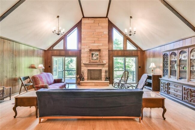 Building Photo - 935 Powderbag Creek Rd Rental