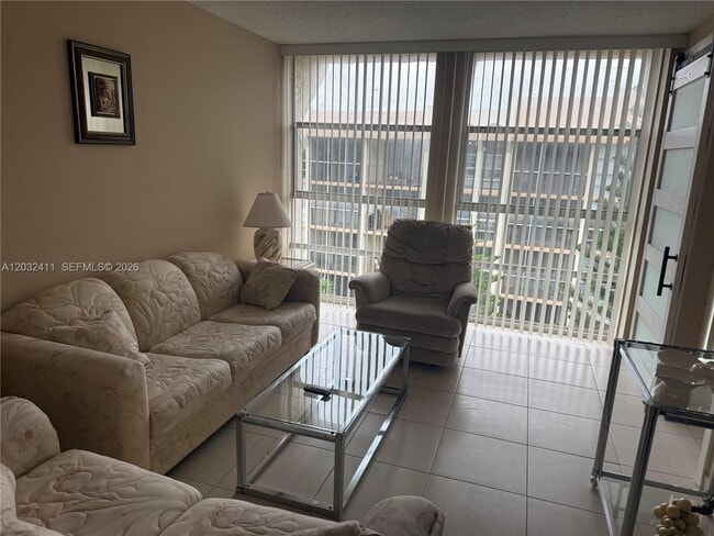 Building Photo - 851 Three Islands Boulevard Unit 511