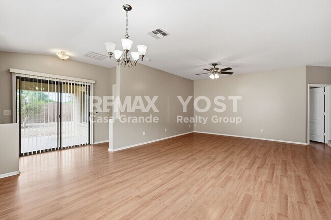 Photo - 1377 Prickly Pear St