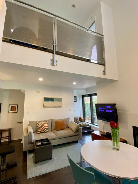 Photo - 7320 Hawthorn Ave Unit 300