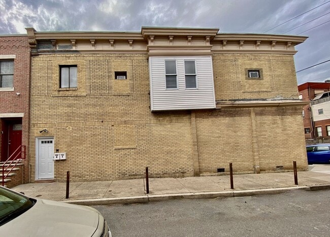 Photo - 2626 S Watts St. Apartamento Unidad 2nd FL West