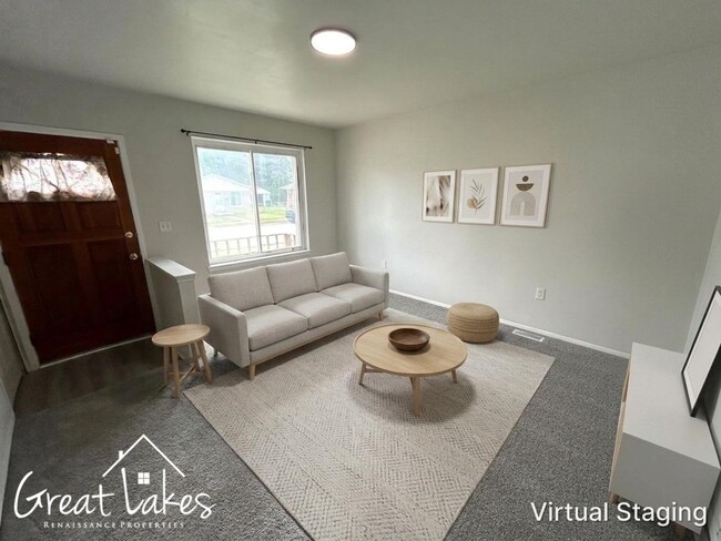 Photo - Beautiful 3 Bedroom 1 Bathroom now available for rent!