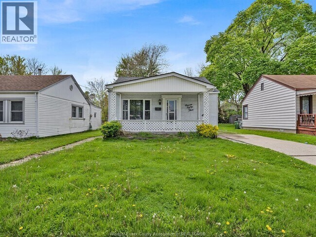 Photo - 1183 Felix Ave