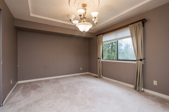 Photo - 32460 Cherry Ave