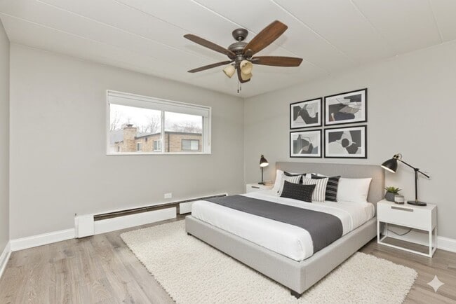 Photo - Newly Renovated 1 Bedroom Corner Unit Unit F2