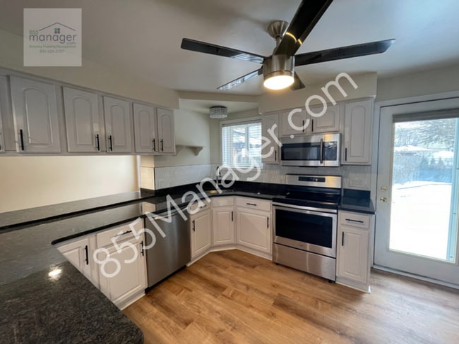 Photo - REDUCED RENT Exceptional Rental Opportunity: Explore Comfort and Convenience in Waterford, MI!