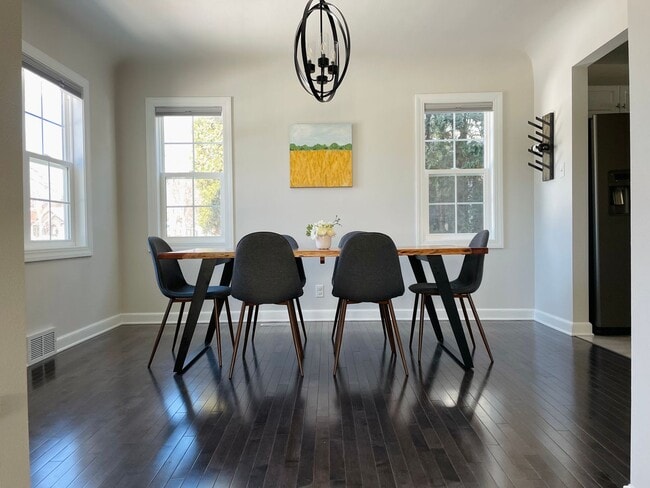 Photo - Beautiful 4 Bed 3 Bath Home for Rent! Great Location, Modern Updates!