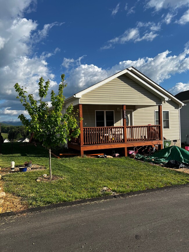 Photo - 180 Patriot Pl