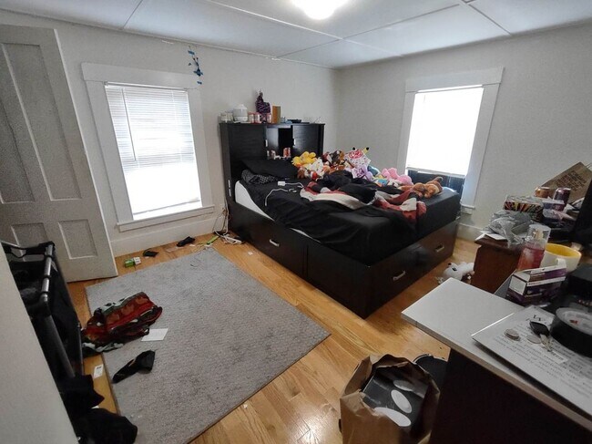 Photo - 16 Kilby St