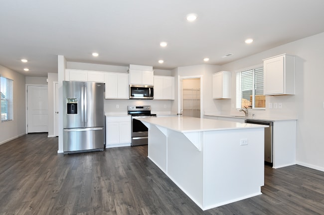 Photo - 208 N 28th Pl