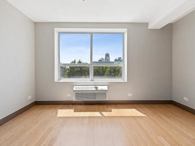 Photo - 5-43 48th Avenue