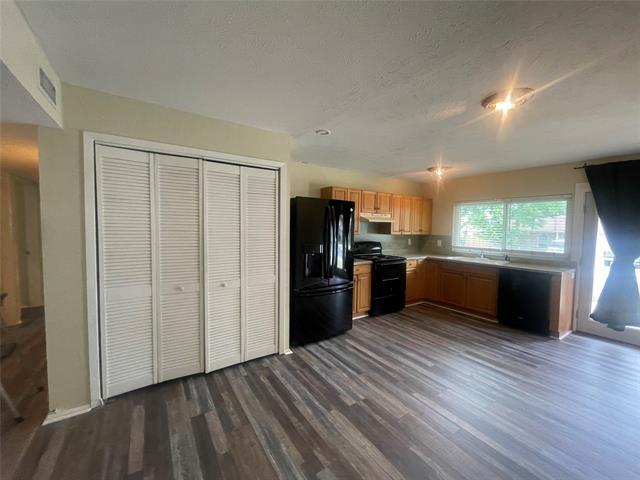Photo - 627 McKown Dr