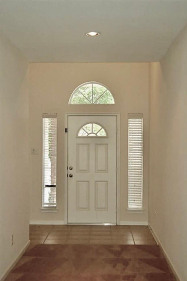 Photo - 138 Bryce Branch Cir