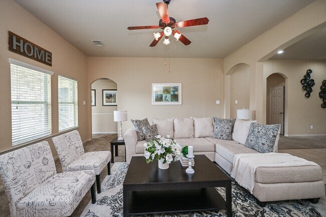 Photo - 8010 Durham Run Ln