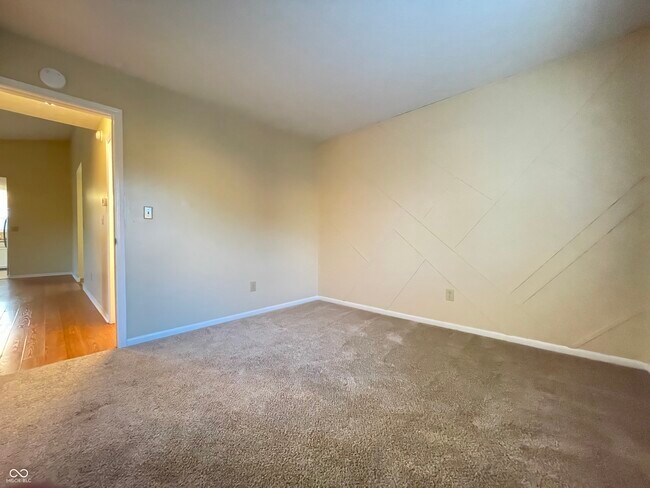 Photo - 978 Spring Meadow Dr