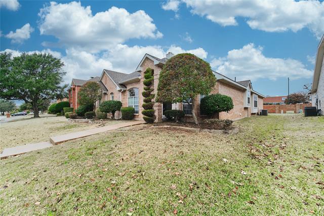 Photo - 8708 Moraine Dr