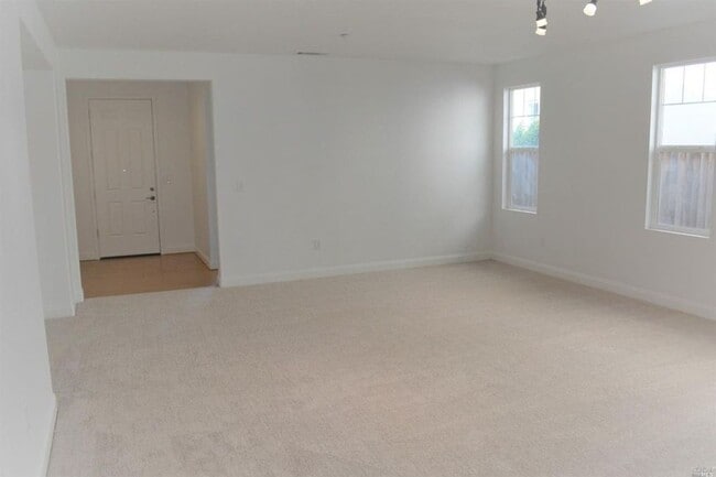 Photo - Spacious 4/3 located by American Canyon High available for rent!