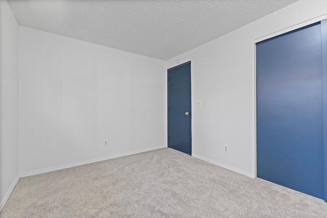 Cascade Firs Apartments