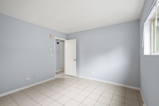 Photo - 21W284 Tee Ln Unit C