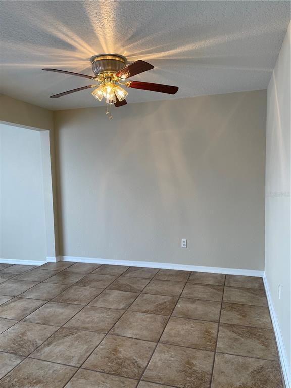 Photo - 133 Mango Dr