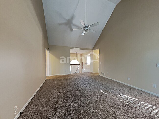 Photo - 2922 Oak Vista Way SW