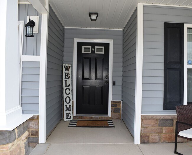 Photo - SHOWINGS CURRENTLY UNAVAILABLE!!!