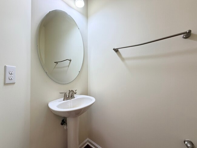 Photo - 2135 Junewood Ln