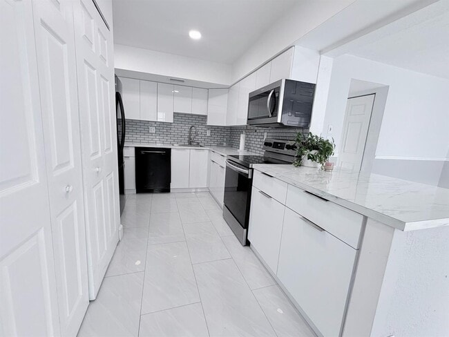 Building Photo - 1788 SW 81st Way