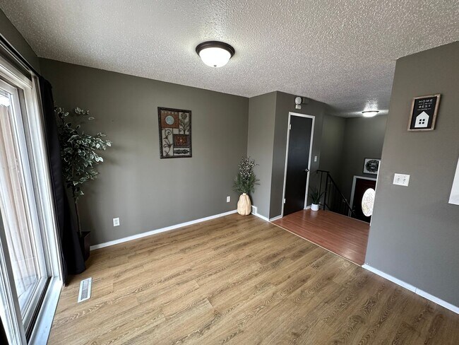 Photo - 246-248 Grand Blvd. Unidad 248 Grand Blvd.