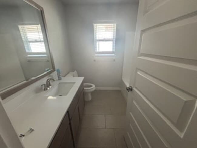 Photo - 4006 Lynford Ln