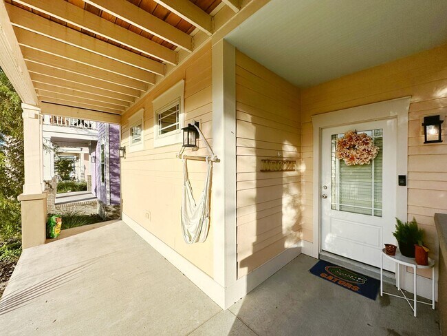 Photo - Porter's Lakeside - Luxury 5 Bedroom, 5 Ba...