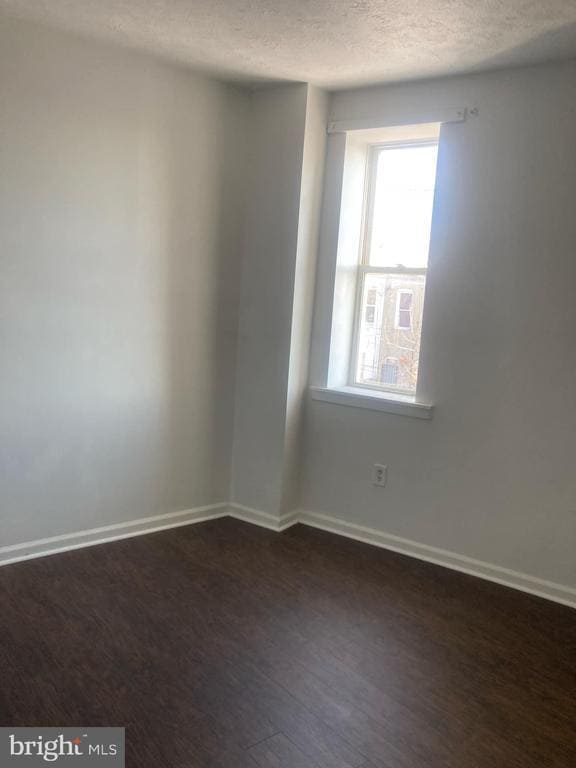 Photo - 2671 St Benedict St