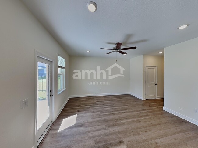 Photo - 5969 Sycamore Pl St