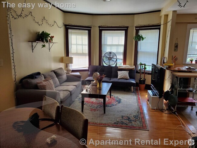 Building Photo - 154 Magazine St Unit #21 Rental