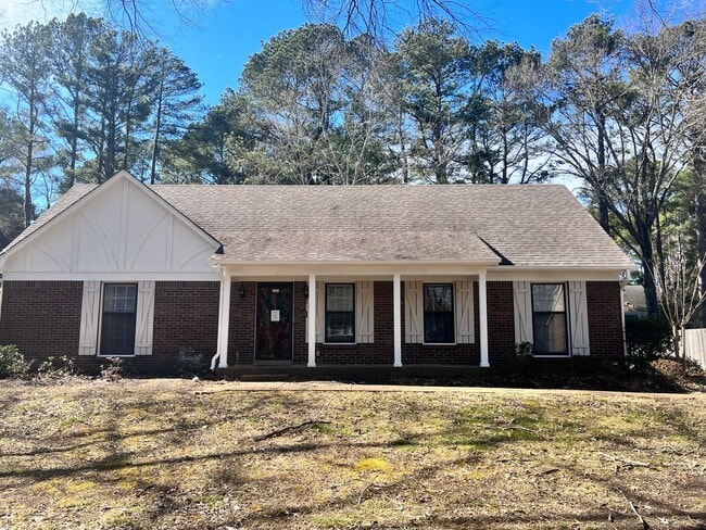 Photo - Showings may begin 7/1/26. Spacious Germantown home! Walking distance to Farmington Elementary. S...