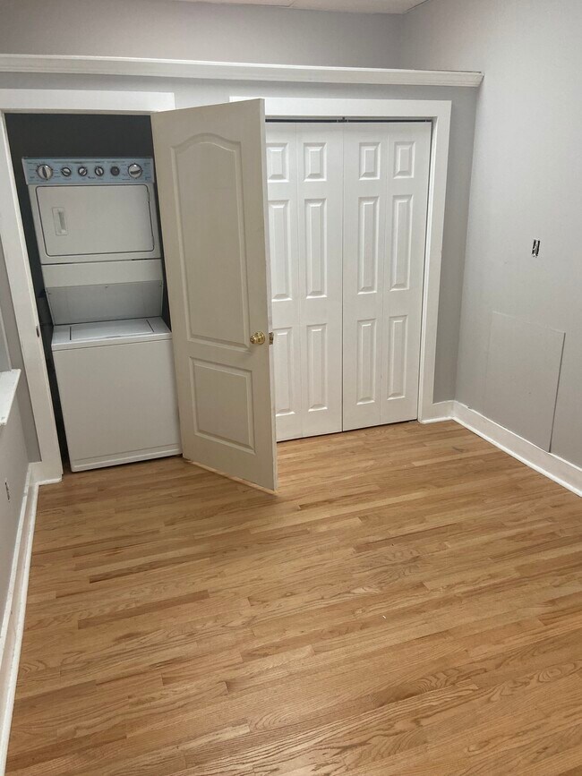 Photo - 312 N Washington Ave Unidad Second floor