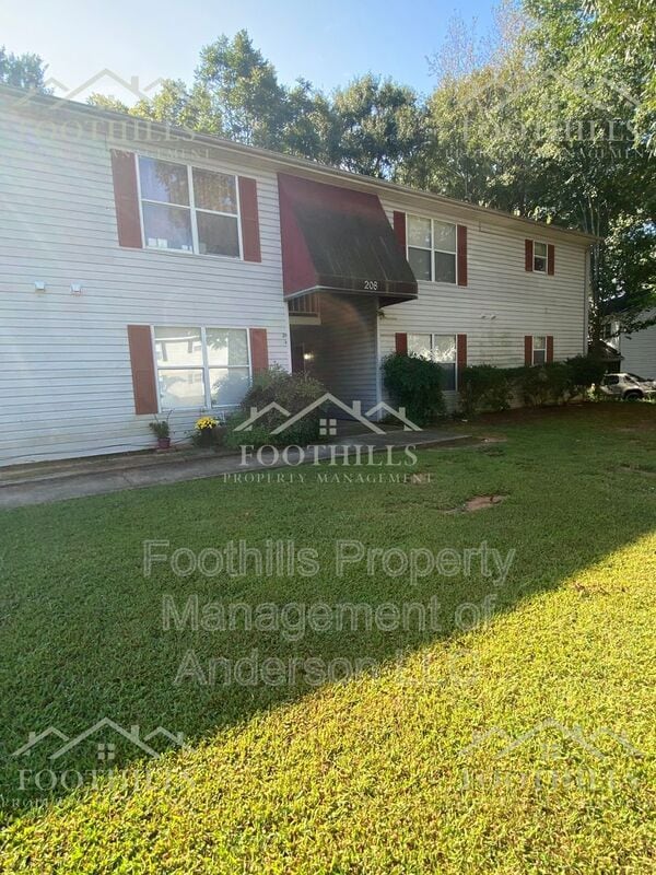 Building Photo - 208 Old North Church Rd Rental