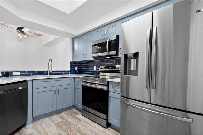 Building Photo - 3023 Alcazar Pl Unit 103 Rental