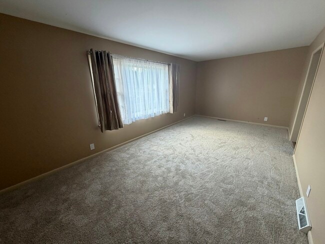 Photo - 1402 Morgantown
